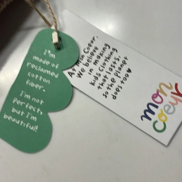 MC Girl Cropped Short size 2 - Great Gifts for a girl - Picture 3 of 7